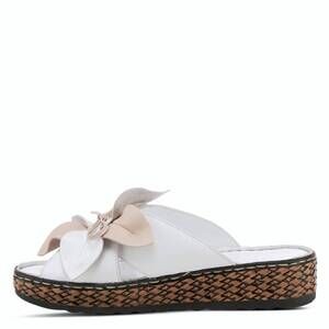 NEW SPRING STEP SHOES women's hilary leather slide in white